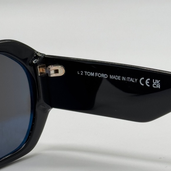 NEW TOM FORD TF917 01A WOMEN SQUARE SUNGLASSES TOM FORD VERONIQUE-02 FT0917/S - Picture 9 of 10